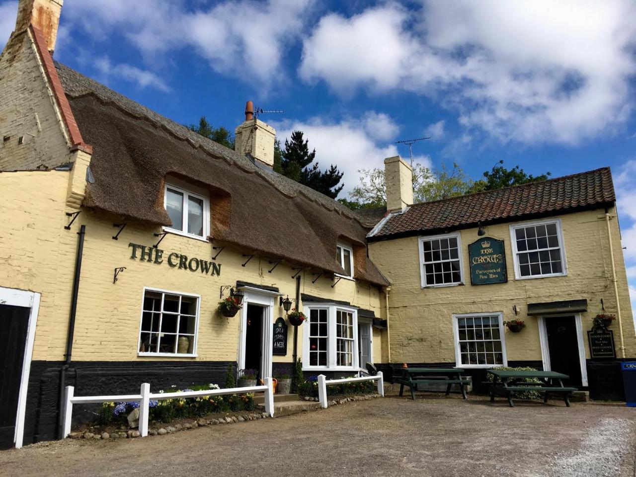 The Crown Inn Smallburgh Exterior foto